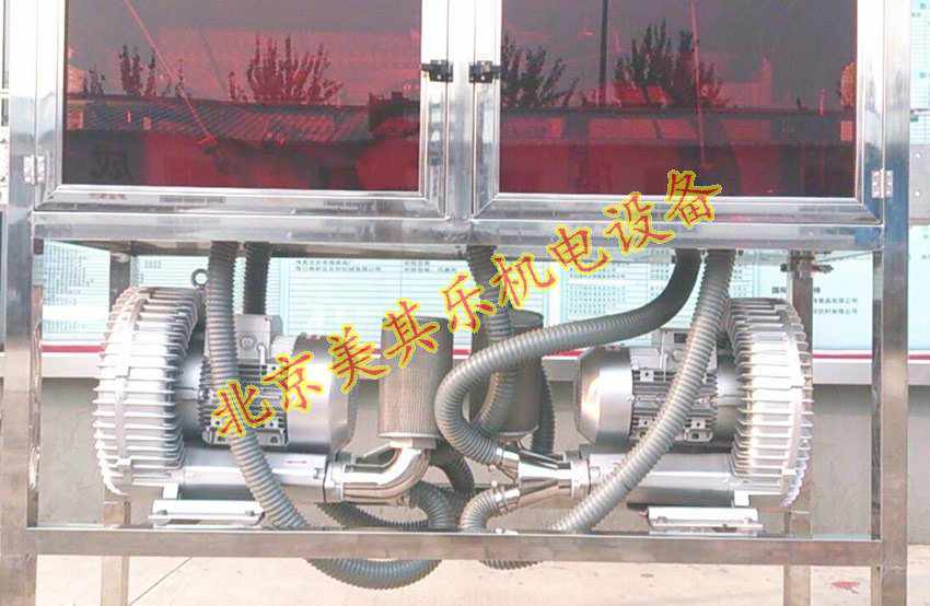 730型號4kw高壓鼓風(fēng)機(jī)用于風(fēng)刀吹干實(shí)物圖